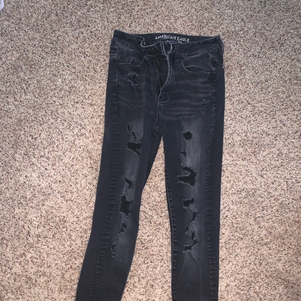 Size: 6, black washed/ripped hi rise jeggings